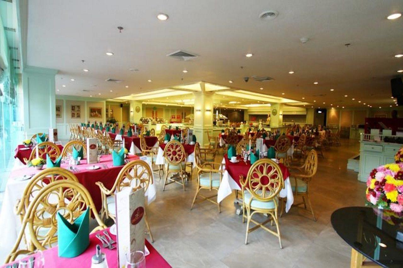 The Empress Hotel - Sha Extra Plus Chiang Mai Bagian luar foto