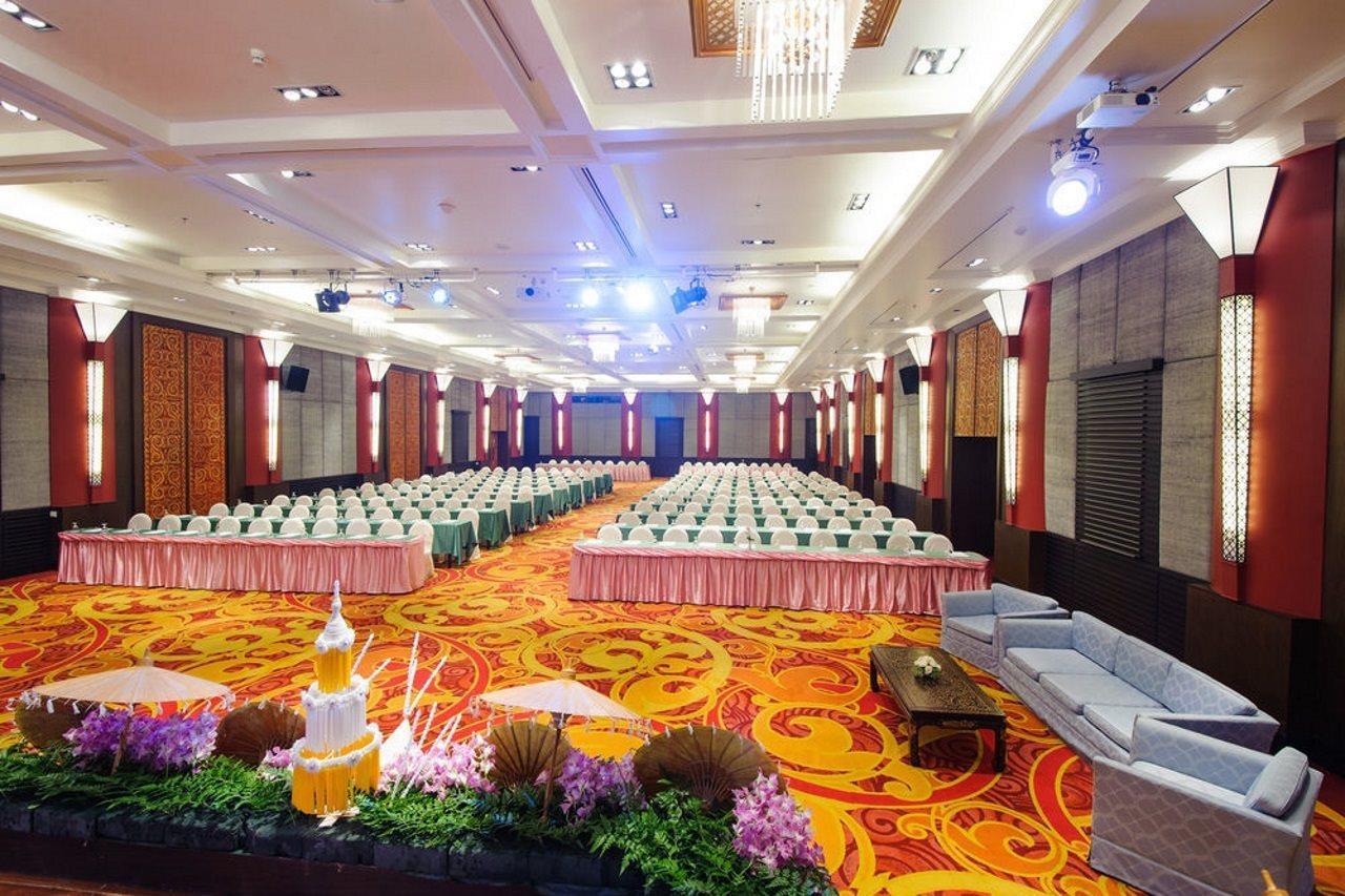 The Empress Hotel - Sha Extra Plus Chiang Mai Bagian luar foto