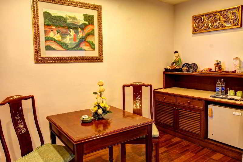 The Empress Hotel - Sha Extra Plus Chiang Mai Bagian luar foto