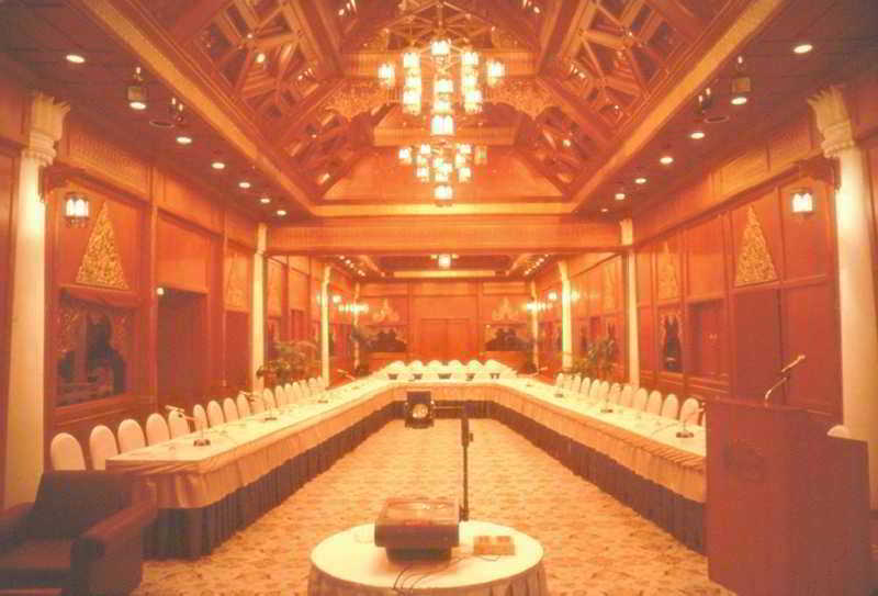 The Empress Hotel - Sha Extra Plus Chiang Mai Bagian luar foto