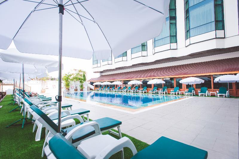 The Empress Hotel - Sha Extra Plus Chiang Mai Bagian luar foto