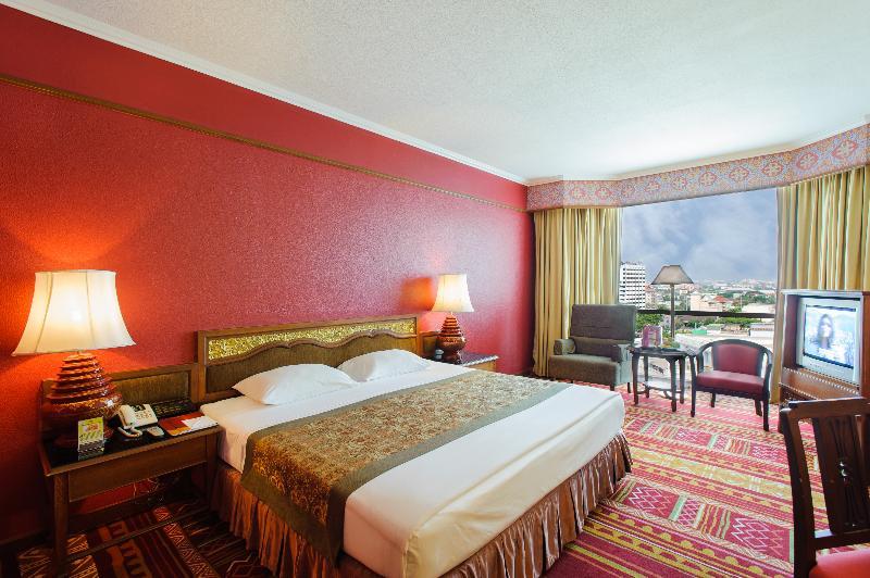 The Empress Hotel - Sha Extra Plus Chiang Mai Bagian luar foto