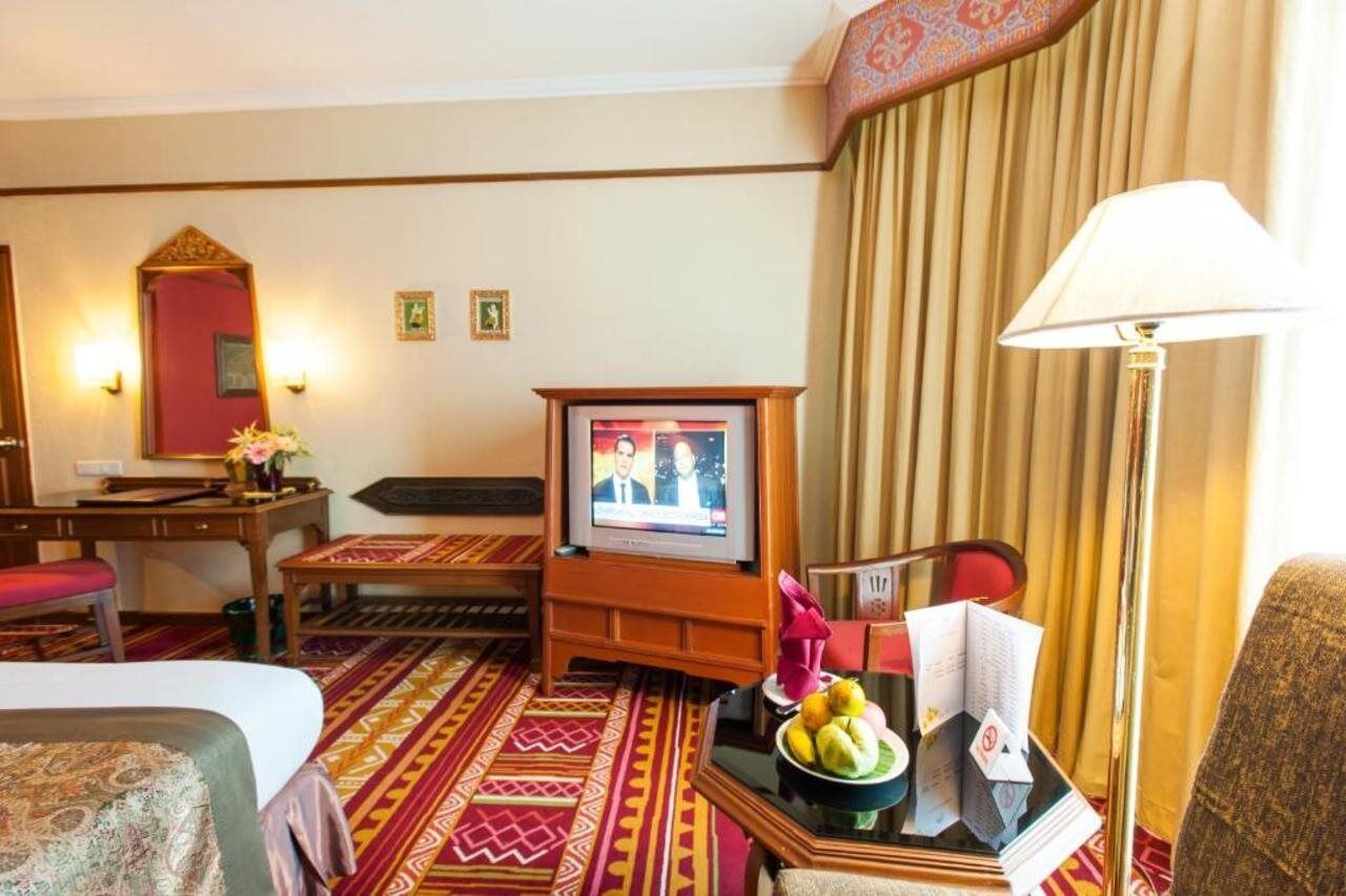 The Empress Hotel - Sha Extra Plus Chiang Mai Bagian luar foto